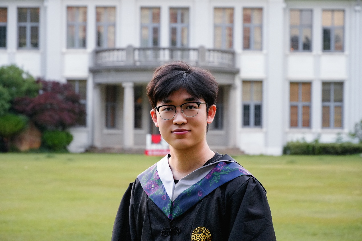 Chenyang Ji （冀琛阳）